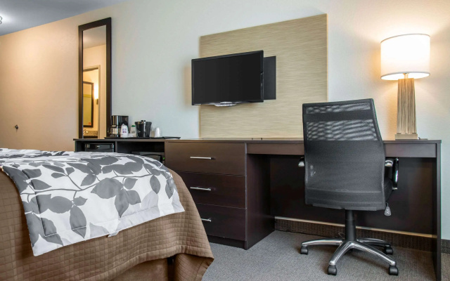 photo 5 of Sleep Inn & Suites Marshall - University Area