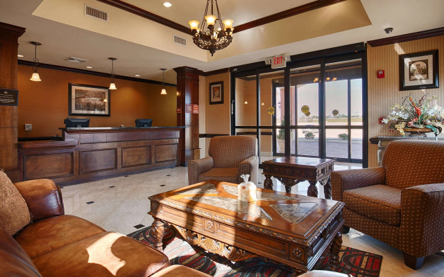 photo 2 of Best Western Orange Inn & Suites