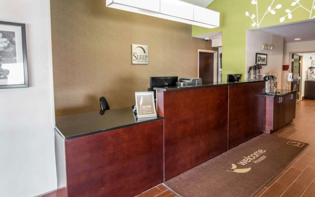 photo 2 of Sleep Inn & Suites Princeton I-77