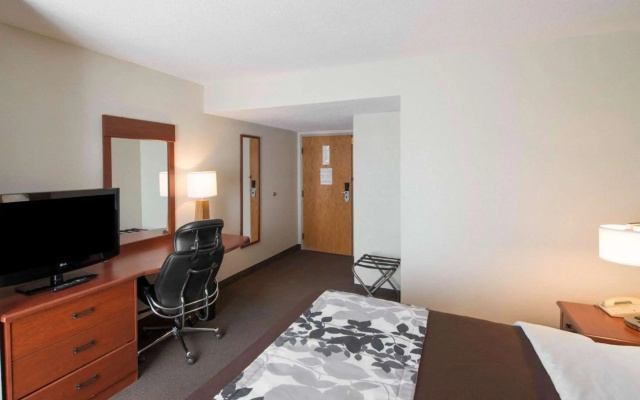 photo 3 of Sleep Inn & Suites Princeton I-77