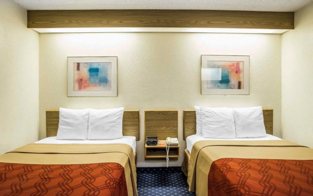 photo 5 of Econo Lodge Denver International Airport
