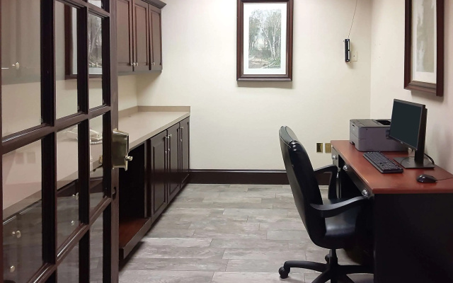 photo 3 of Quality Inn Morganton Southeast