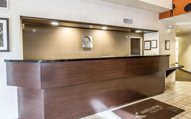 photo 2 of Sleep Inn Phoenix North I-17