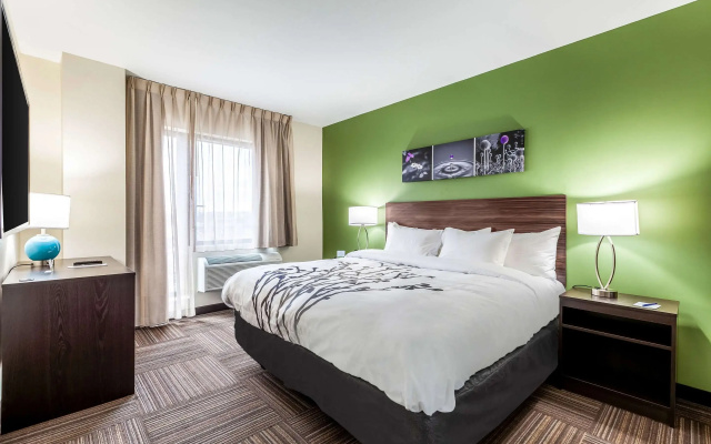 photo 2 of Van Wyck Hotel & Suites Near JFK Airport
