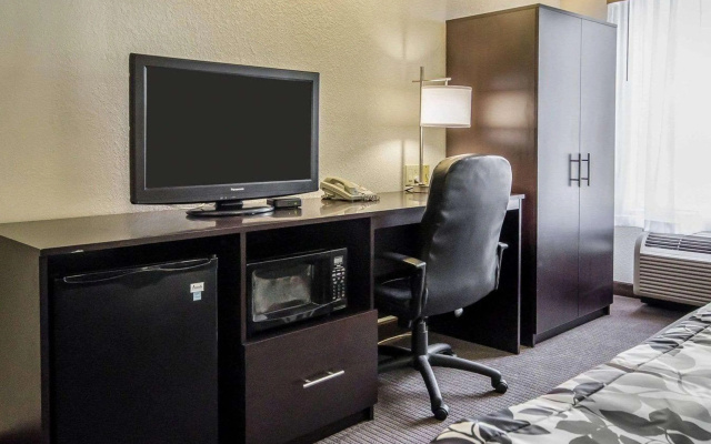 photo 3 of Sleep Inn Louisville Airport & Expo