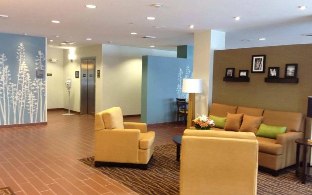 photo 2 of Sleep Inn & Suites O'fallon Mo - Technology Drive