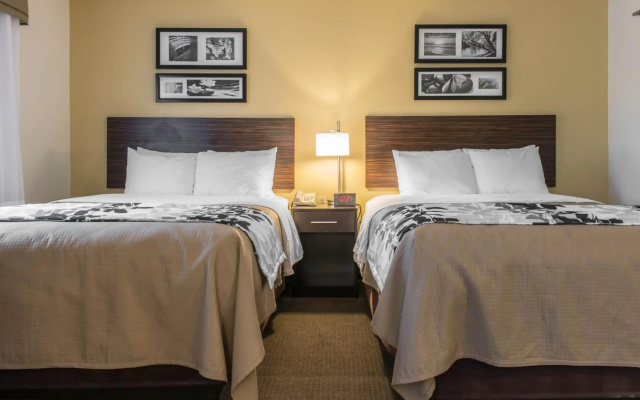 photo 3 of Sleep Inn & Suites Pittsburgh Airport