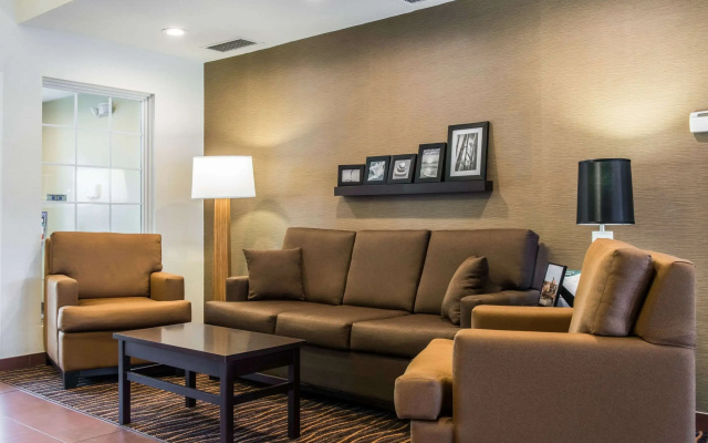 photo 4 of Sleep Inn & Suites Pittsburgh Airport