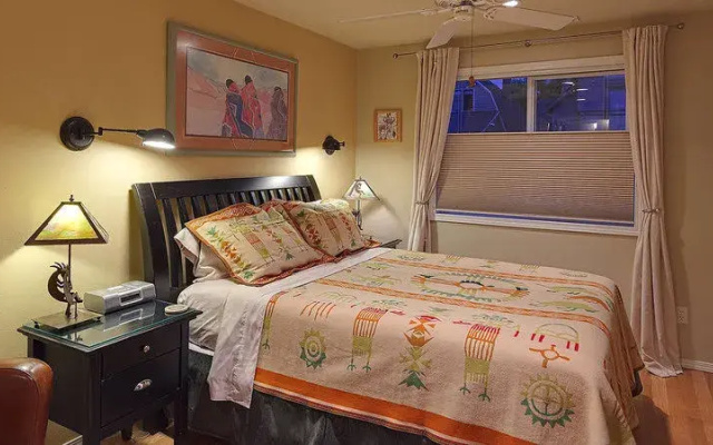 photo 3 of Sleeping Bulldog Bed & Breakfast