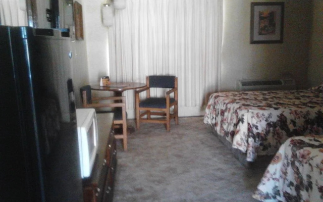 photo 2 of Sleeping Ute Mountain Motel
