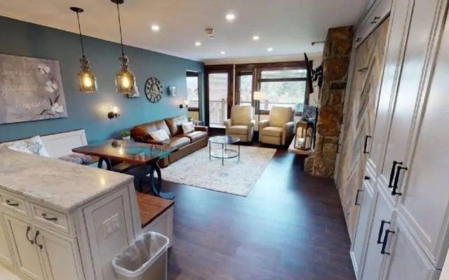 photo 3 of Slopeside 1 Bedroom Platinum-rated Residence at Golden Peak