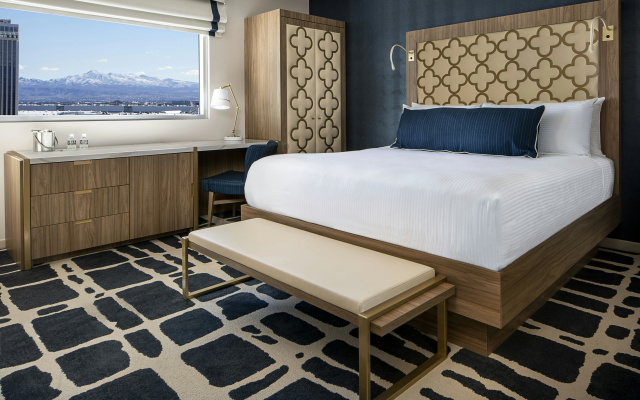 photo 3 of Sahara Las Vegas