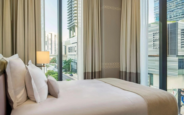 photo 2 of SLS LUX Brickell