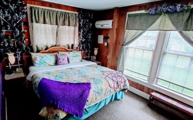 photo 3 of Smoky Falls Lodge