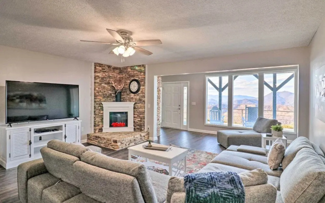 photo 5 of North Carolina Vacation Rental w/ Fire Pit & Grill