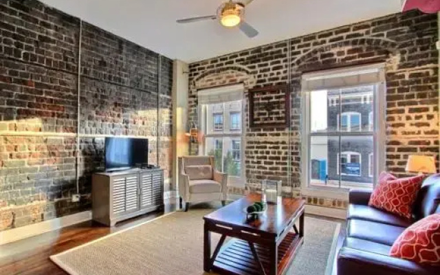 photo 2 of Soho Suite