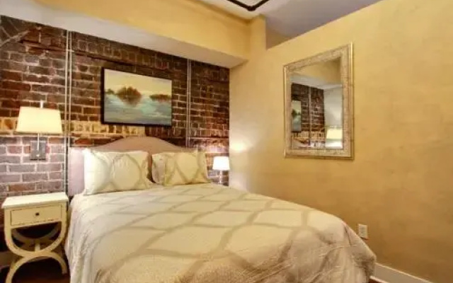 photo 5 of Soho Suite