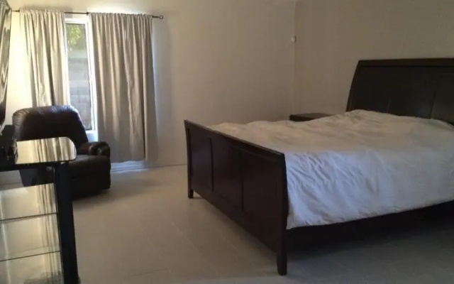 photo 3 of Solano Holiday Home