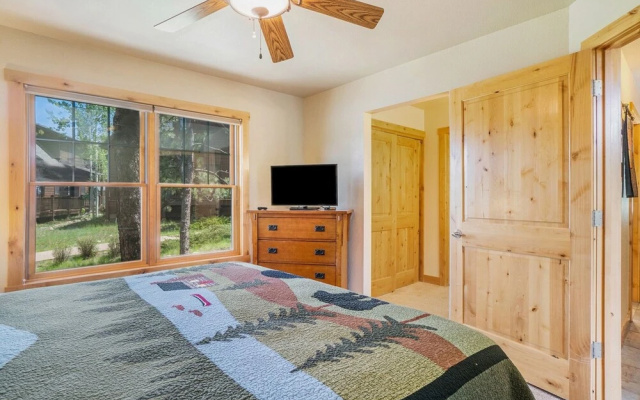 photo 3 of Solitude Bobcat #5- Estes Park 2 Bedroom Condo by RedAwning