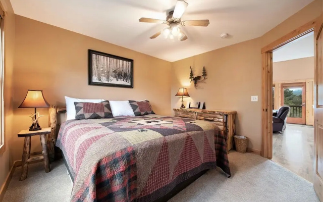 photo 3 of Solitude Eagle #7 - Estes Park 3 Bedroom Condo by RedAwning
