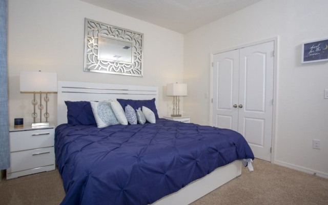 photo 4 of Solterra 4707