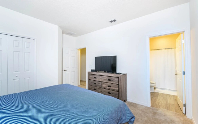 photo 4 of Solterra - 6112 Broad Oak Drive
