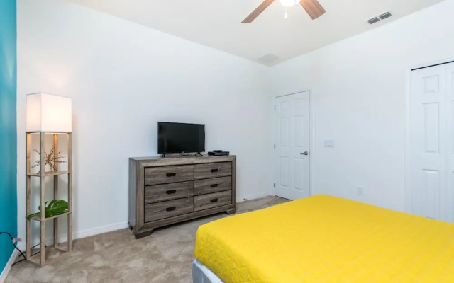photo 4 of Solterra - 7008 Oakwood Street
