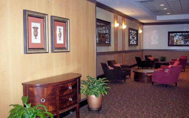 photo 2 of Somerset Inn