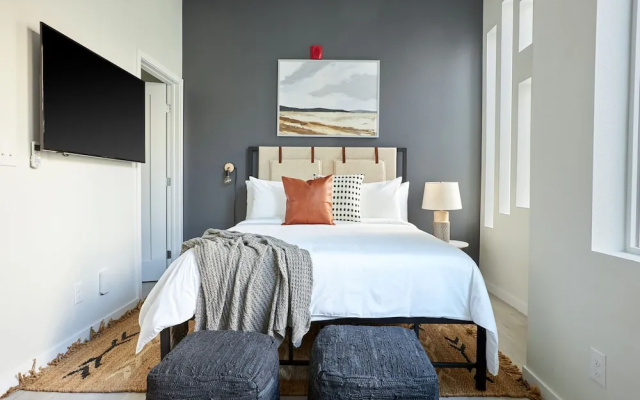 photo 5 of Sonder — Zuni Studios