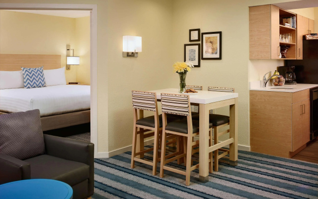 photo 3 of Sonesta ES Suites St. Louis Westport