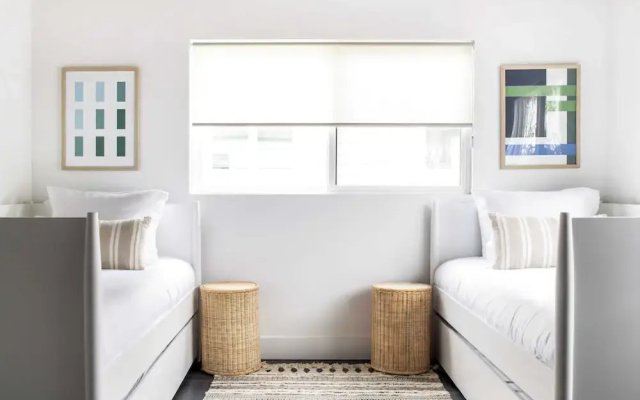 photo 5 of O'neill II by Avantstay Coastal Paradise Steps From Beach Newly Renovated!