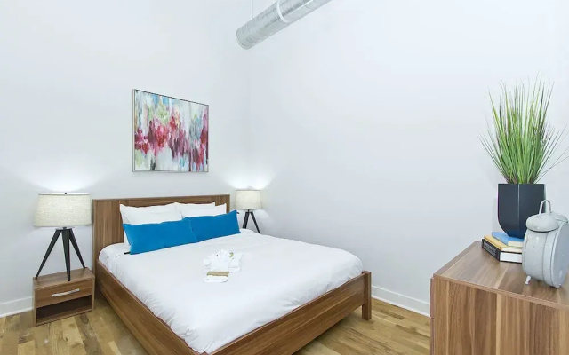 photo 2 of Sophisticated 1BR in Wicker Park by Sonder
