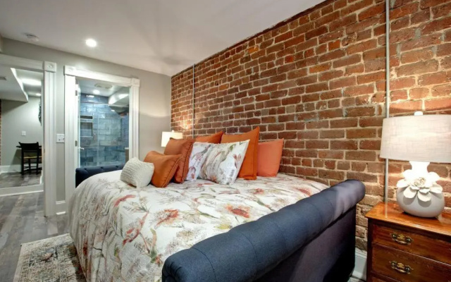 photo 2 of Sophisticated Historic Remodeled 9 BR