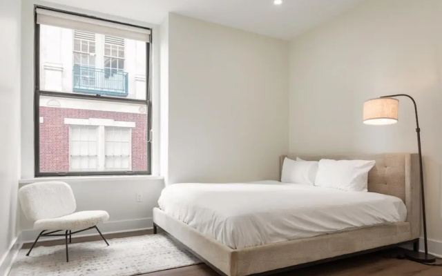 photo 2 of Sosuite Corner 3BR Apt w Park View, W/d, Gym