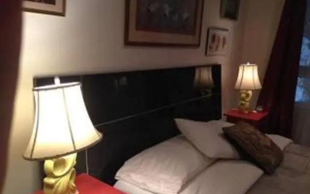 photo 2 of South Bridge Bed and Breakfast