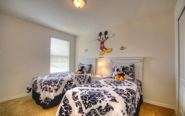 photo 2 of South Facing Pool, Near Disney, 5 Bed Luxury