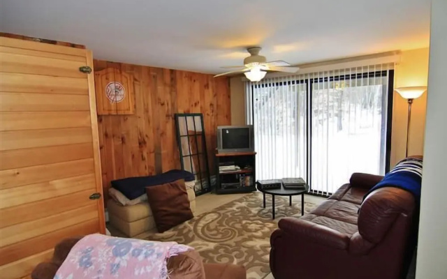 photo 3 of South Londonderry Home, Walk to Magic Mtn Ski Area