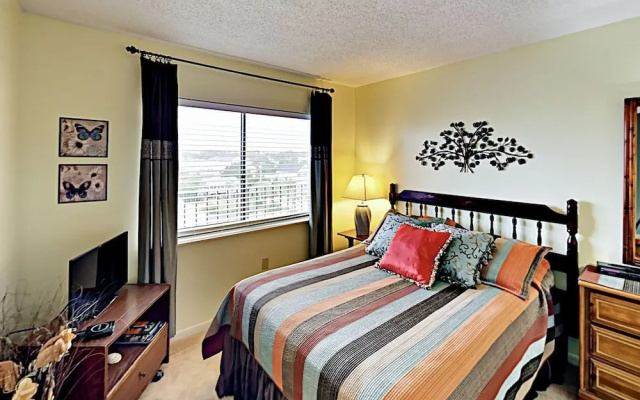 photo 3 of South Ocean #409 - 3 Br Condo