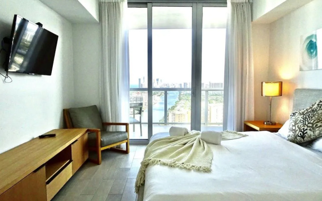 photo 3 of South Ocean Suites