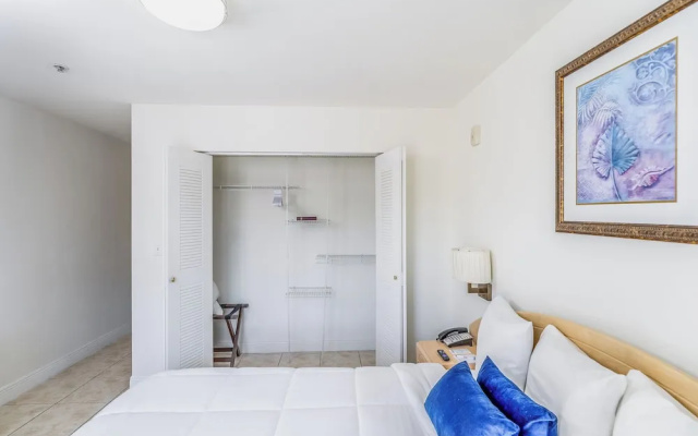 photo 5 of South River Suites