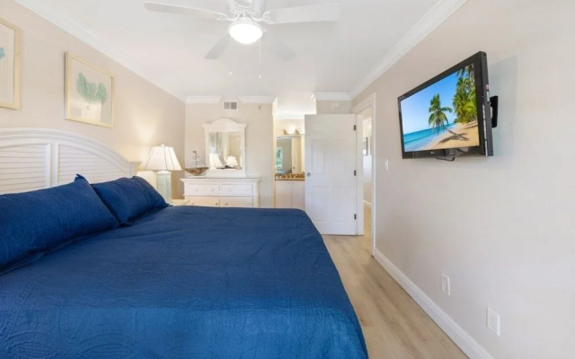 photo 5 of South Seas Bayside Villa 5226 1 Bedroom Condo by RedAwning