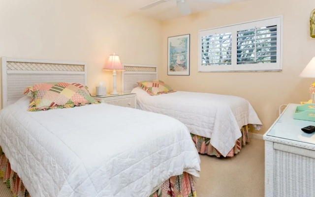 photo 4 of South Seas Beach Cottage 1414