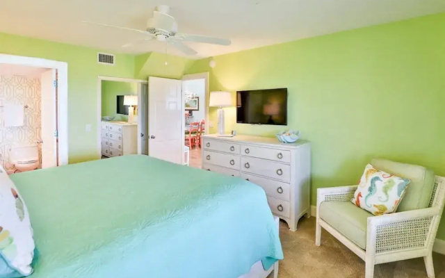 photo 4 of South Seas Gulf Cottage 1106