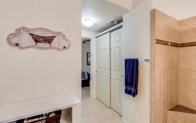 photo 2 of Southern #1064 - 2 Br condo by RedAwning