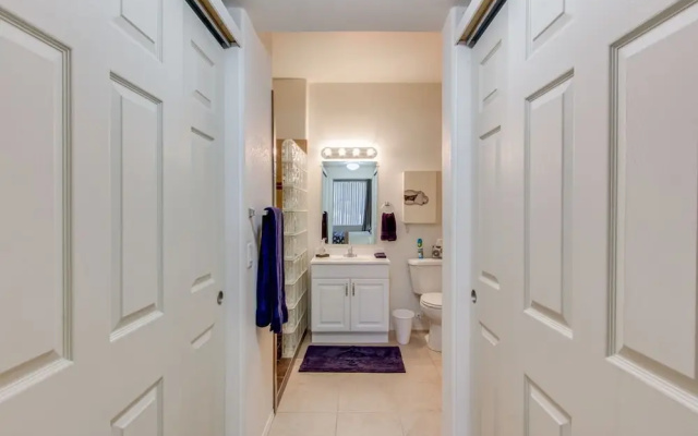 photo 5 of Southern #1064 - 2 Br condo by RedAwning