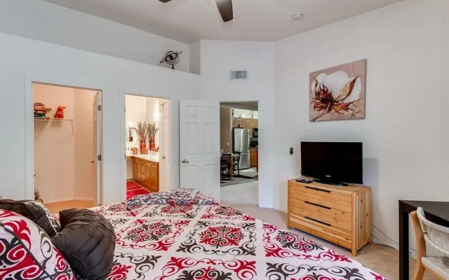 photo 5 of Southern #2055 2 Bedrooms 2 Bathrooms Condo