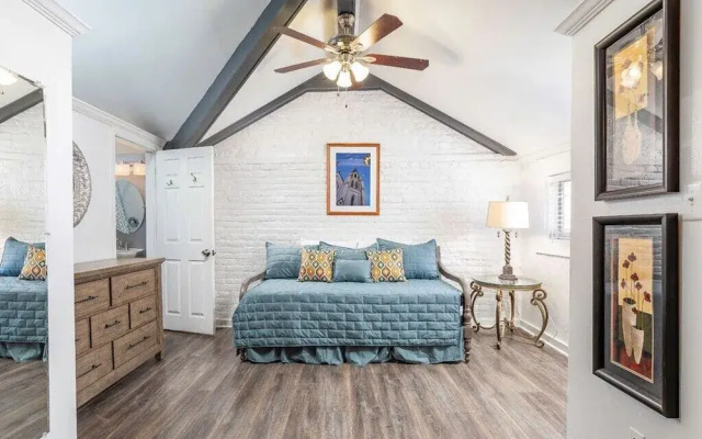 photo 5 of Southern Belle Carriage House