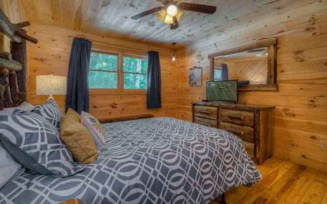 photo 3 of Southern Comfort by Escape to Blue Ridge
