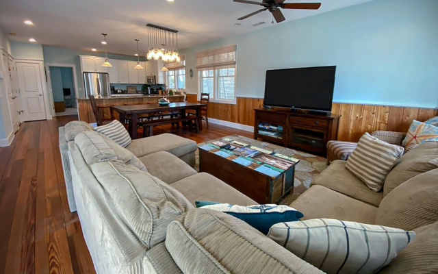 photo 2 of Southern Comfort by Sea Scape Properties