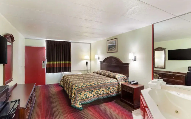 photo 3 of Rodeway Inn
